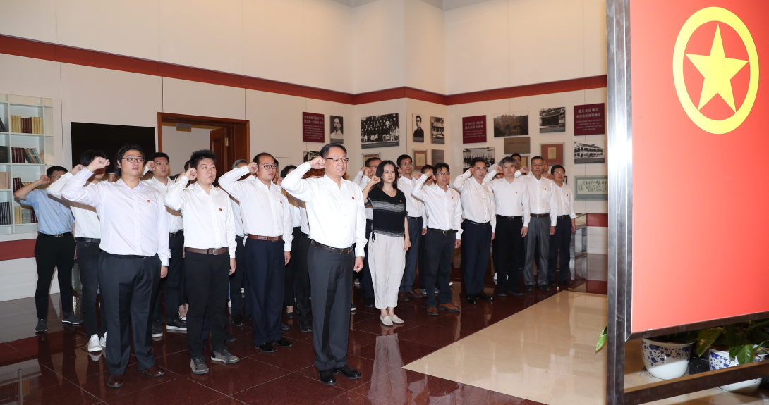 1562735547.png 1562735547.png