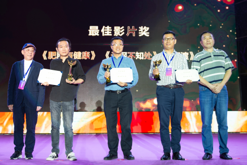 1600865689.png 1600865689.png