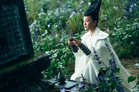 1612962869.jpg 2、百旎举杯祭奠.jpg