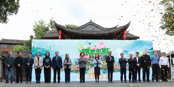 1745383929637186.png image.png