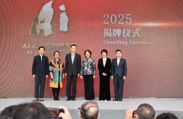 1745396733623611.png image.png