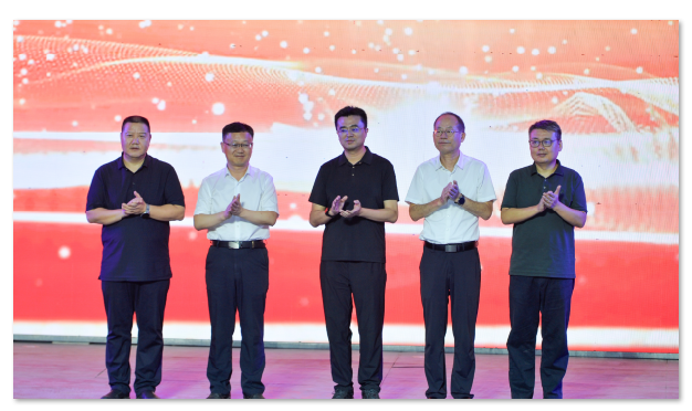 1753238718721146.png image.png